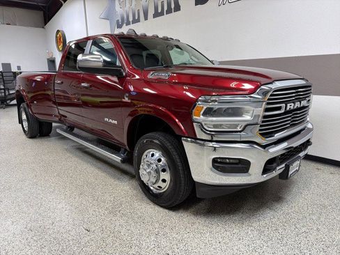 Used 2020 RAM 3500 Laramie image 46