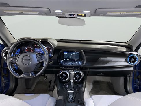 Used 2019 Chevrolet Camaro LT image 14