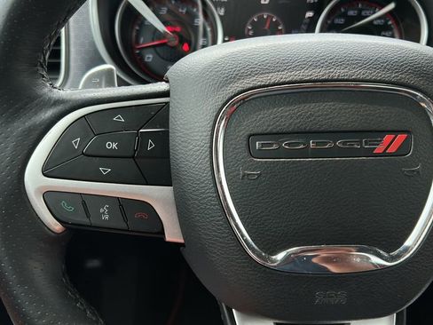 Used 2016 Dodge Charger R/T Scat Pack w/ Technology Group RWD image 31
