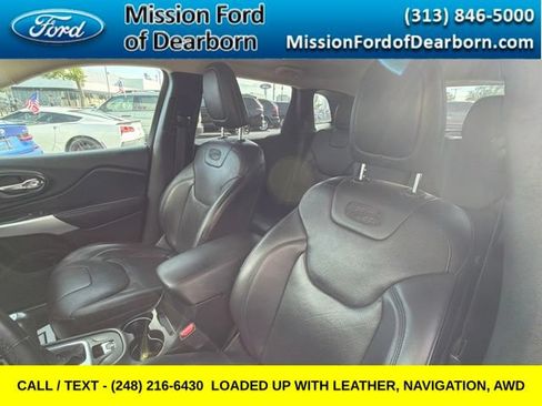 Used 2018 Jeep Cherokee Overland AWD/4WD image 20