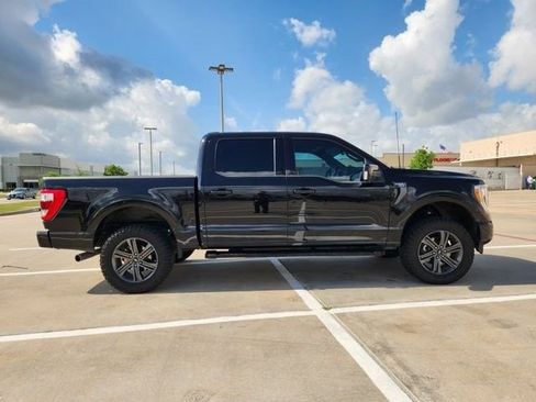 Used 2023 Ford F150 Lariat image 4