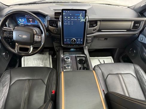 Certified 2023 Ford Expedition Platinum image 46