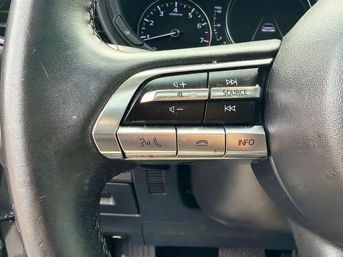 Used 2022 MAZDA CX-30 AWD 2.5 S w/ Premium Package image 36