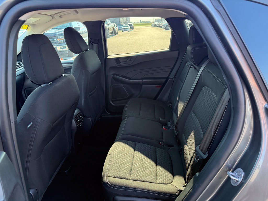 Used 2025 Ford Escape Active FWD image 9