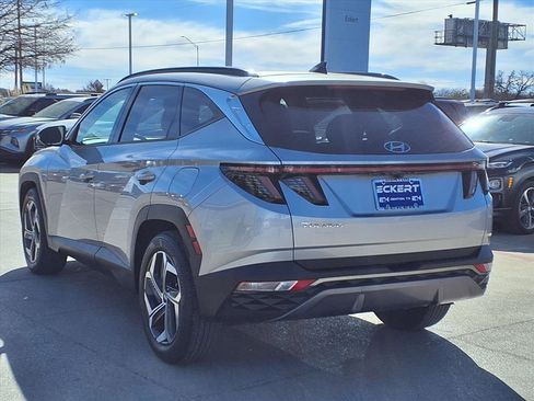 Used 2022 Hyundai Tucson Limited image 4