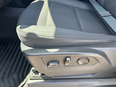 Used 2023 Chevrolet Silverado 1500 Custom RWD image 10