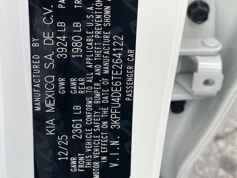 New 2026 Kia K4 EX image 32