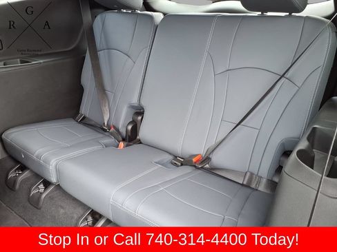 Used 2023 Buick Enclave Essence w/ Experience Buick Package AWD/4WD image 18