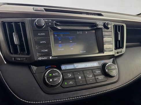 Used 2017 Toyota RAV4 XLE w/ Plus Special Value Package FWD image 18