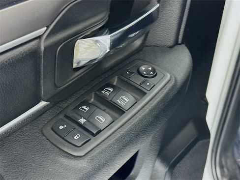 Used 2021 RAM 1500 Classic Warlock w/ Trailer & Traction Group image 17