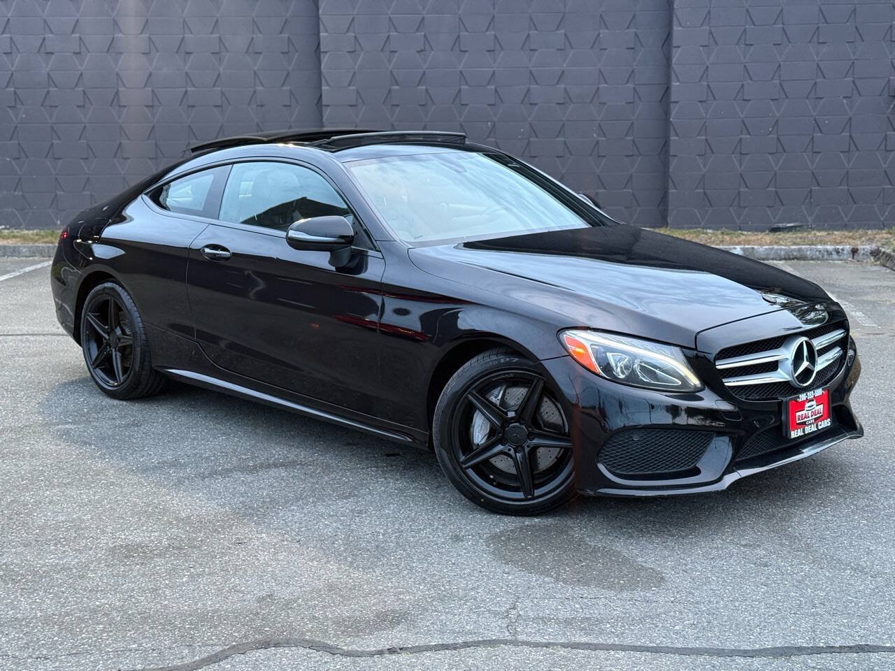Used 2017 Mercedes-Benz C 300 Coupe image 2