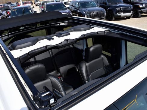 Used 2024 Jeep Wrangler High Altitude image 10