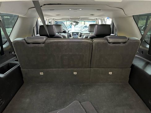 Used 2020 GMC Yukon XL Denali AWD/4WD image 13