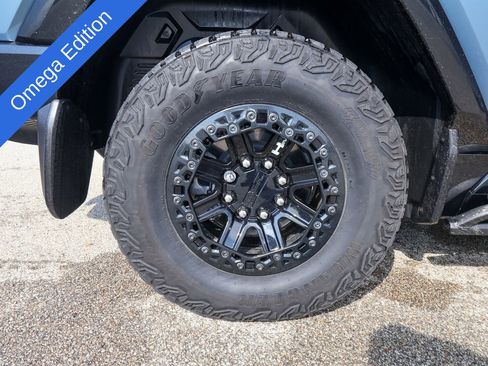 Certified 2024 GMC Hummer EV 3X w/ Omega Edition image 44