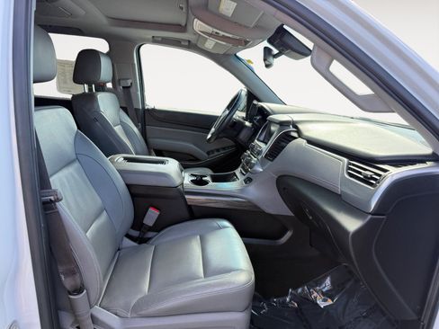 Used 2017 Chevrolet Tahoe LT AWD/4WD image 19