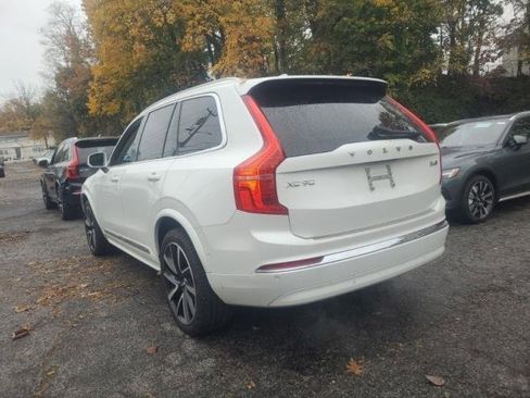 Used 2024 Volvo XC90 B6 Ultimate w/ Protection Package Premier image 4