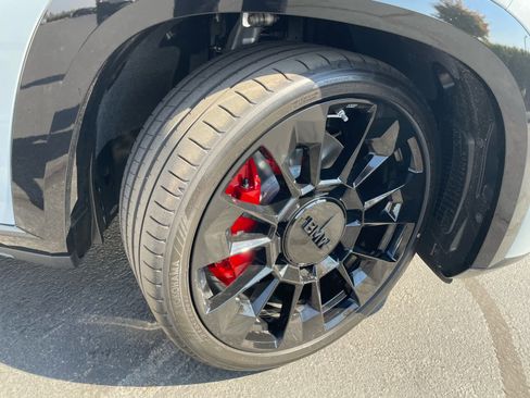 New 2026 BMW XM Label Red image 22