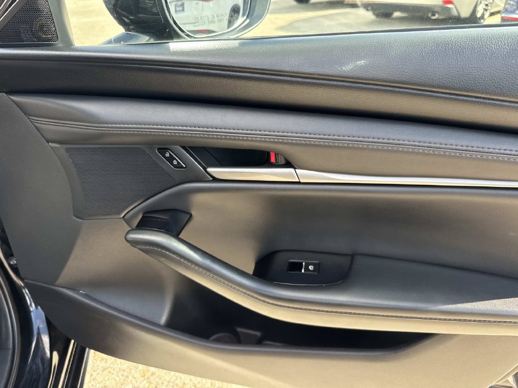Used 2024 MAZDA MAZDA3 s FWD image 14