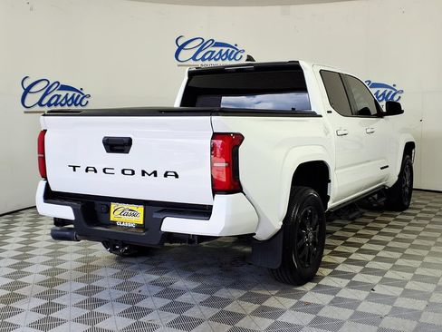 Used 2025 Toyota Tacoma SR5 RWD image 7