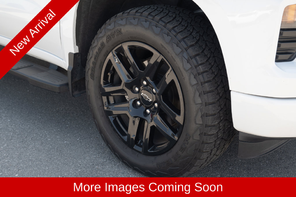 Used 2024 Chevrolet Silverado 1500 Custom AWD/4WD image 6