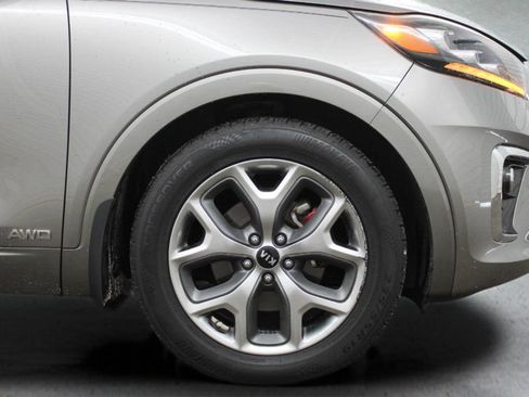 Used 2019 Kia Sorento SX w/ SX Touring Package AWD/4WD image 14
