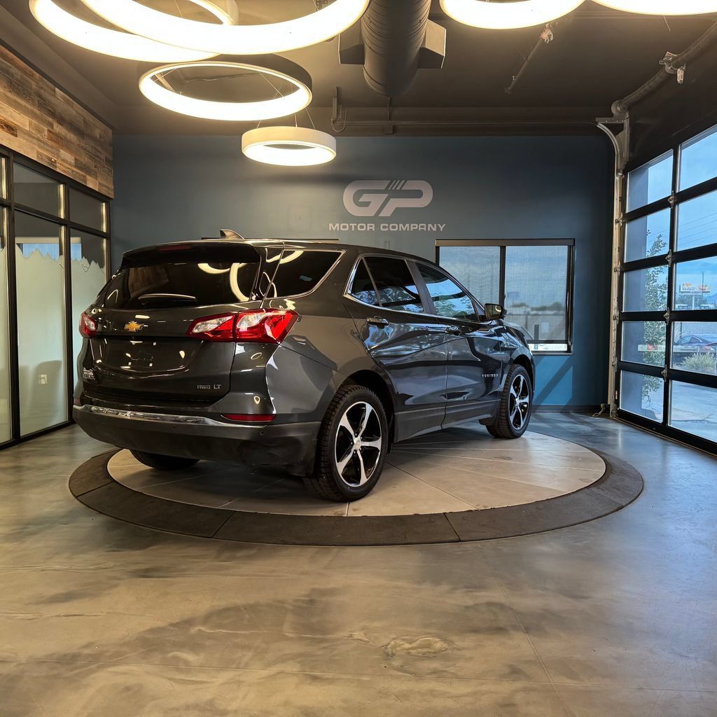 Used 2021 Chevrolet Equinox LT AWD/4WD image 3