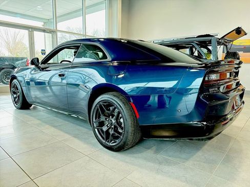 New 2026 Dodge Charger Scat Pack w/ Blacktop Package AWD/4WD image 7