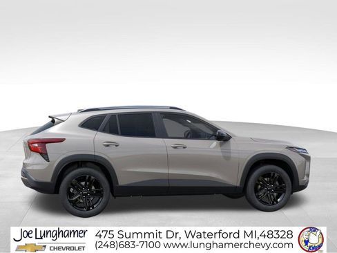 New 2026 Chevrolet Trax ACTIV w/ Driver Confidence Package FWD image 5