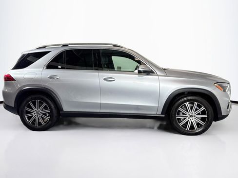 Certified 2025 Mercedes-Benz GLE 350 4MATIC w/ Winter Package image 4
