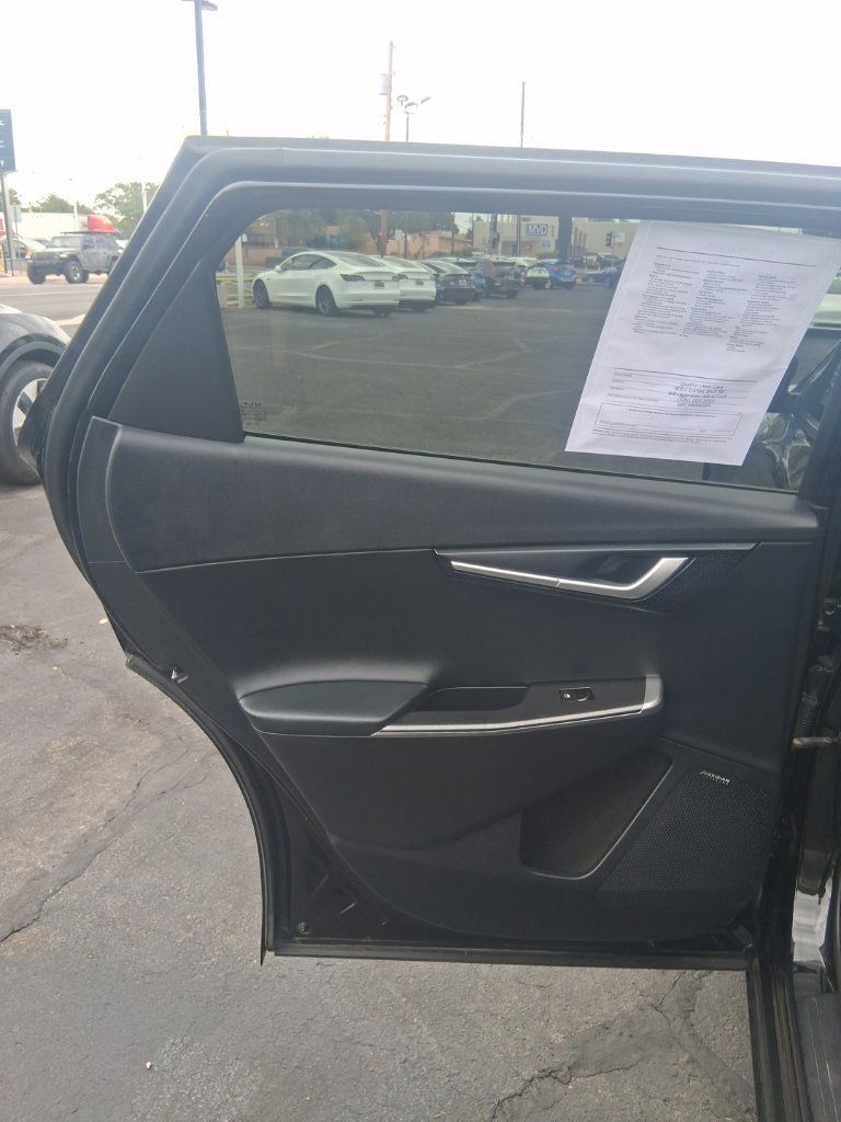 Used 2022 Kia EV6 Wind RWD image 11