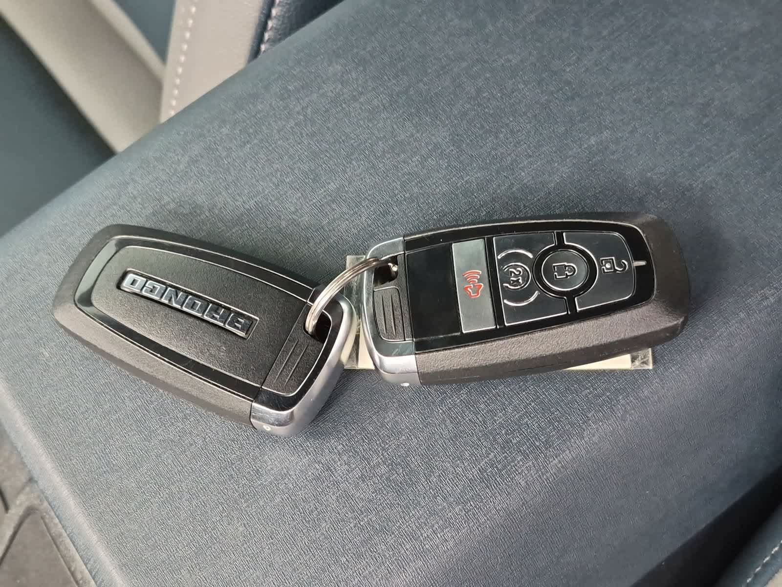 Used 2023 Ford Bronco Outer Banks AWD/4WD image 34