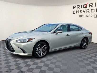 Used 2025 Lexus ES 300h w/ Premium Package