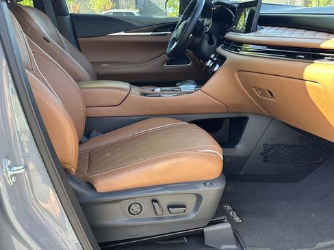 Used 2025 INFINITI QX60 Autograph w/ Cargo Package image 14