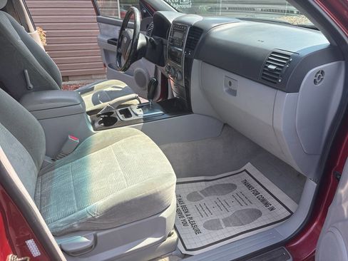 Used 2007 Kia Sorento EX image 8