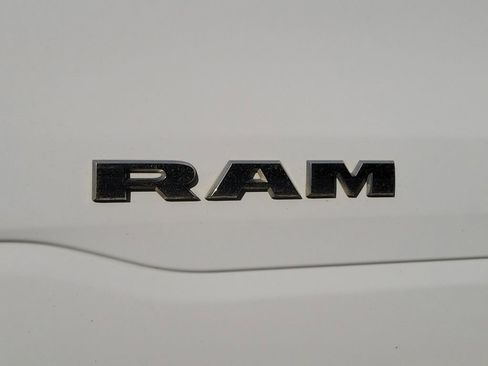 Used 2022 RAM 1500 Big Horn AWD/4WD image 8