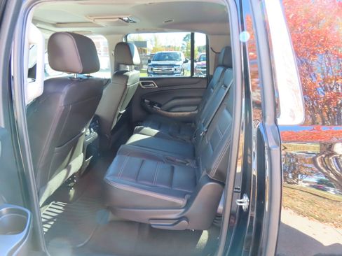 Used 2018 GMC Yukon XL Denali w/ Denali Ultimate Package image 17