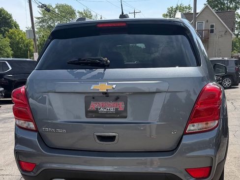 Used 2019 Chevrolet Trax LT w/ LT Convenience Package AWD/4WD image 13