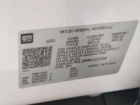 Used 2024 GMC Yukon XL Denali w/ Advanced Technology Package image 34