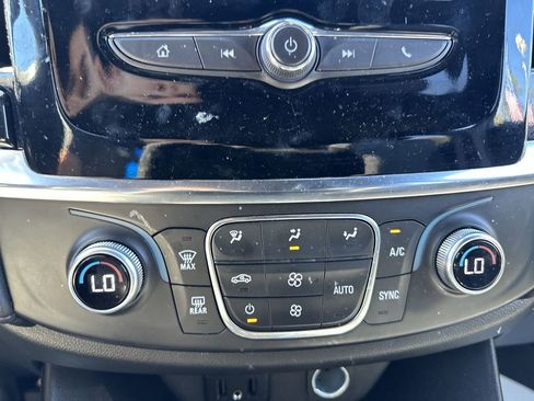 Used 2023 Chevrolet Traverse LT w/ LPO, Floor Liner Package image 25