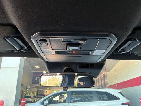 Used 2025 Toyota 4Runner SR5 RWD image 15