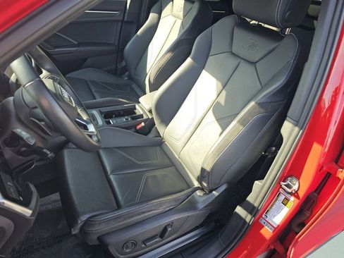 Used 2020 Audi Q3 2.0T Premium Plus image 6