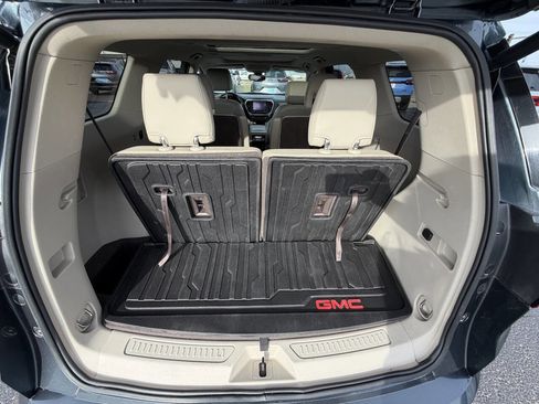 Used 2019 GMC Acadia Denali w/ Technology Package image 11