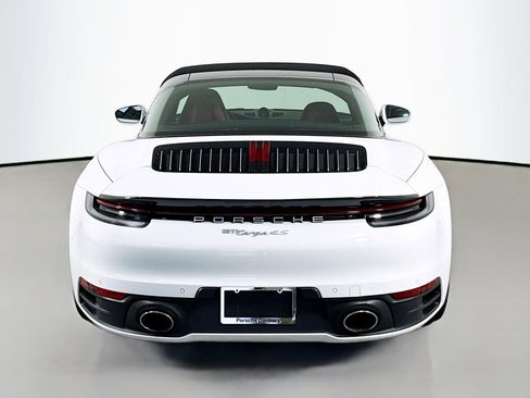 Certified 2021 Porsche 911 AWD/4WD image 10