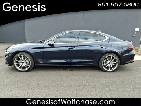Used 2026 Genesis G70 2.5T Prestige RWD image 2