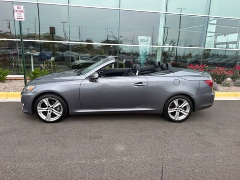 Used 2012 Lexus IS 250C w/ Luxury Pkg RWD image 18