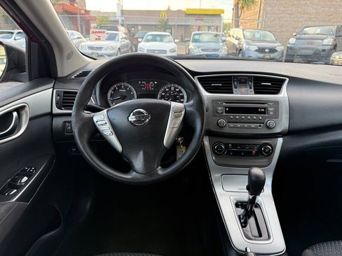 Used 2013 Nissan Sentra SR image 17