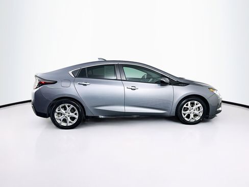 Used 2018 Chevrolet Volt Premier w/ Driver Confidence Package FWD image 10