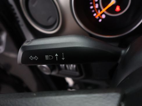 Used 2018 Jeep Wrangler Unlimited Sport image 28