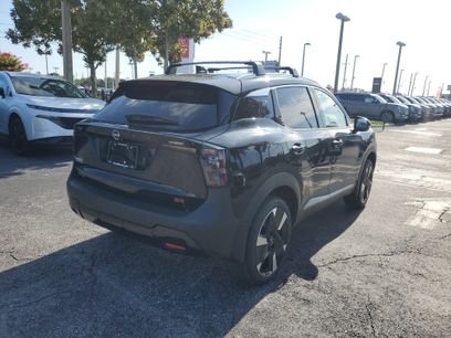 New 2025 Nissan Kicks SR