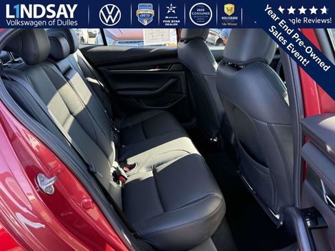 Used 2022 MAZDA MAZDA3 s image 13